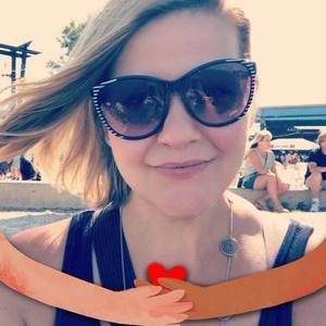 Meet your Posher, Shana